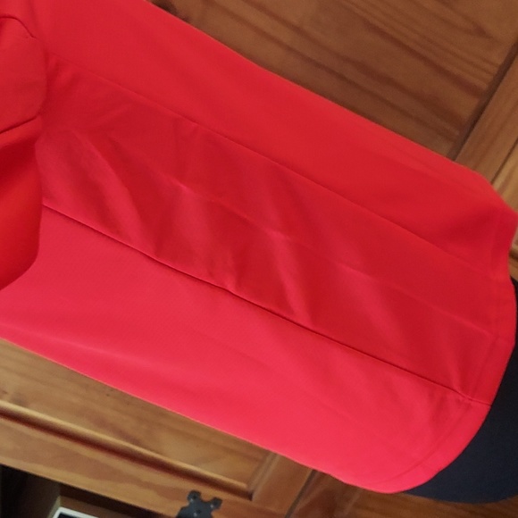 Nike - Picture 4 of 8